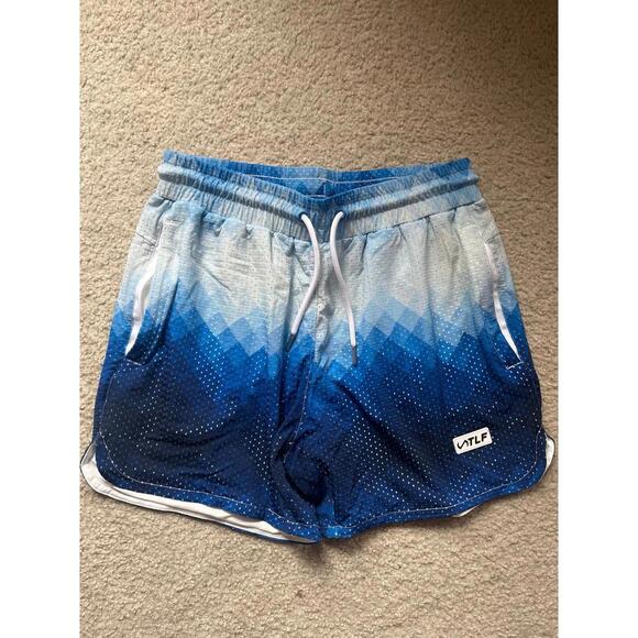 Shorts - Picture 1 of 2